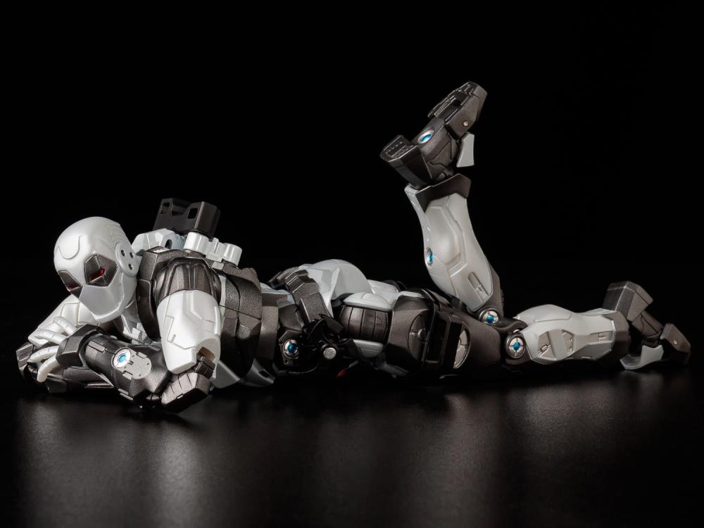 PRE-ORDER Sentinel - Fighting Armor - Deadpool: X-Force Ver.