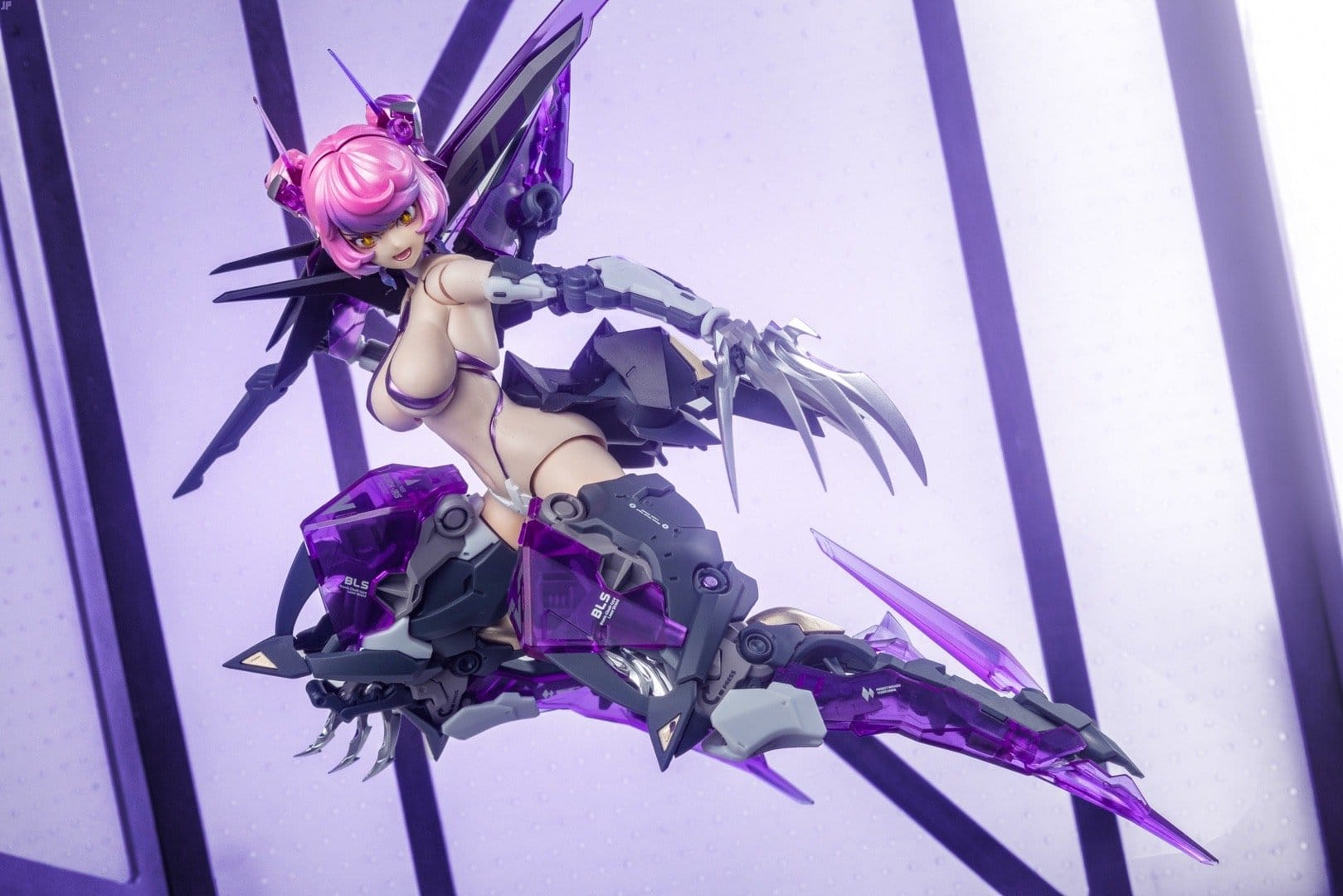 PRE-ORDER Earnestcore Craft - RS-02 Rosado - Starflower Black Iris 1/10