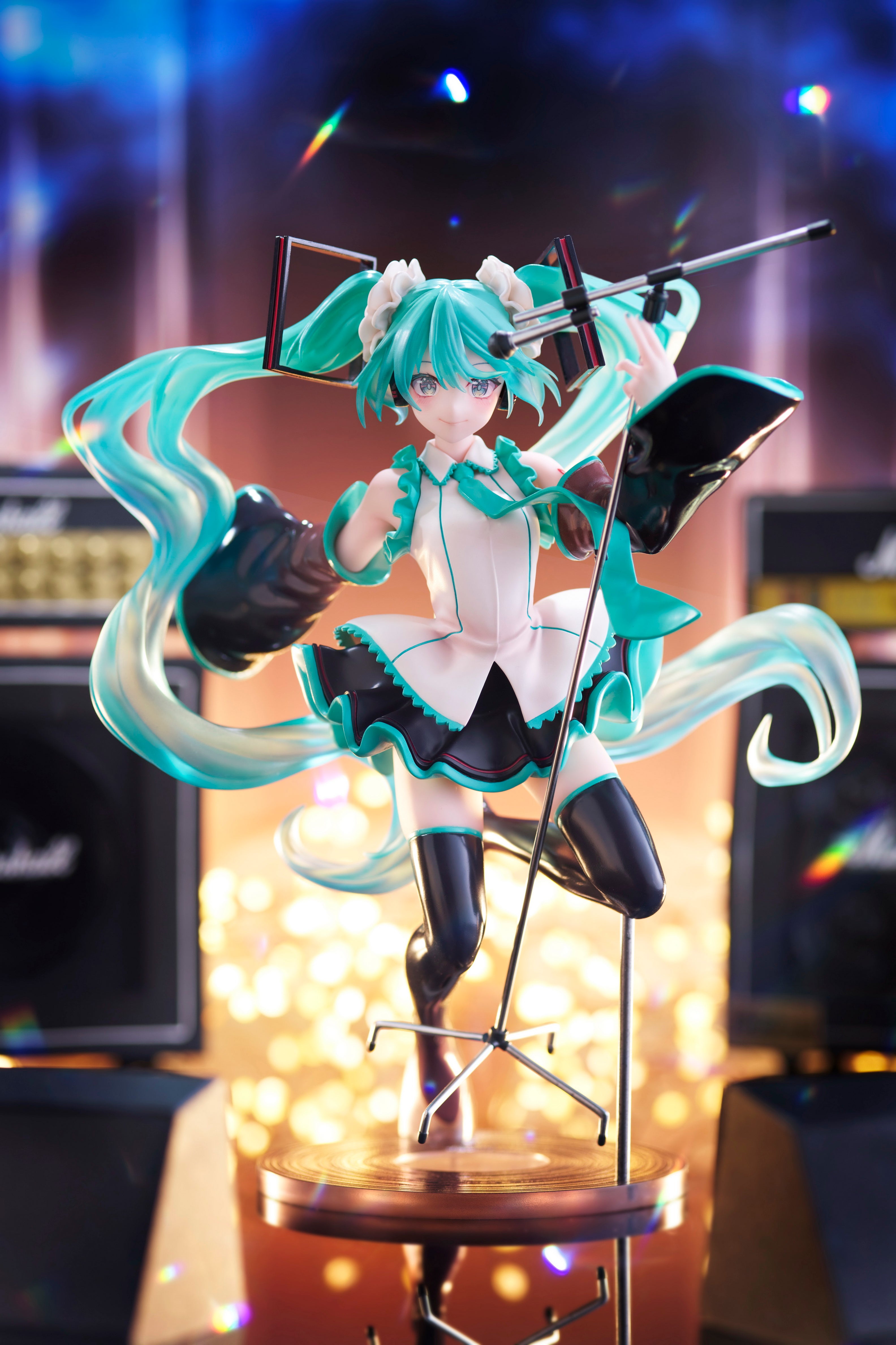 IN-STOCK Taito - Vocaloid AMP+ Figure - Hatsune Miku: Birthday 2023 Ver.