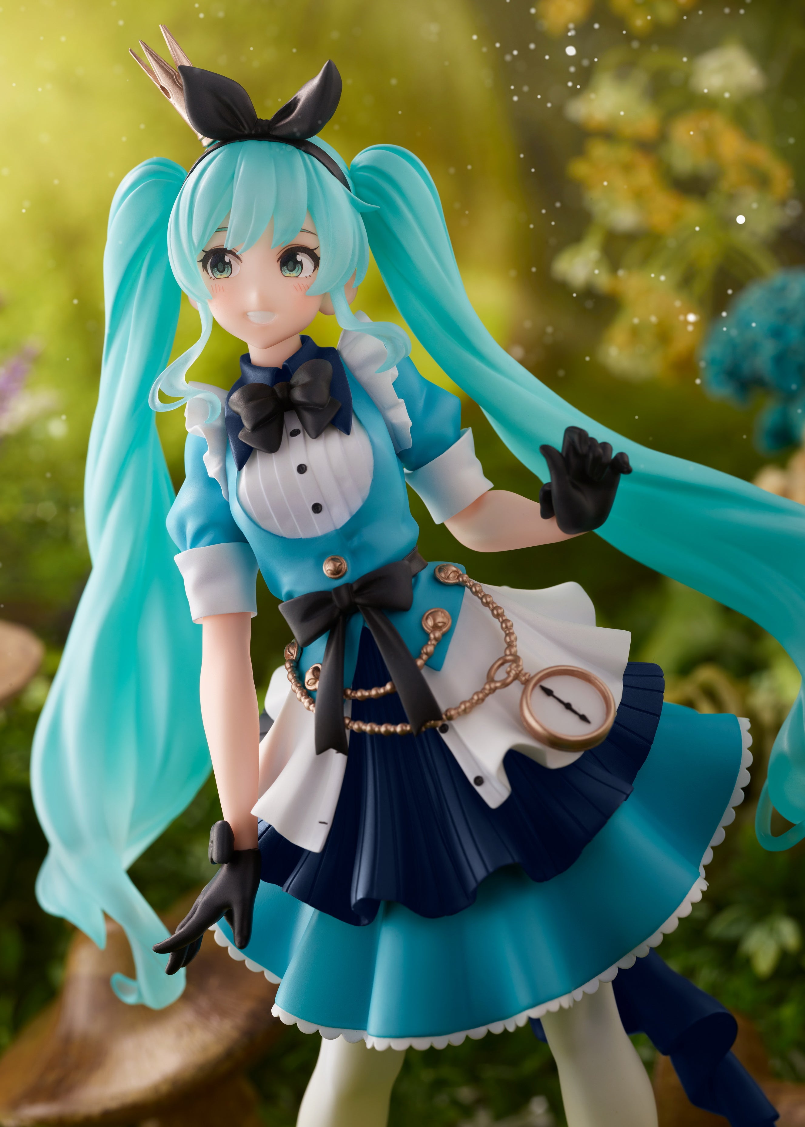 IN-STOCK Taito - Vocaloid AMP Figure  - Hatsune Miku: Aliss Ver. [May 2024 Release]