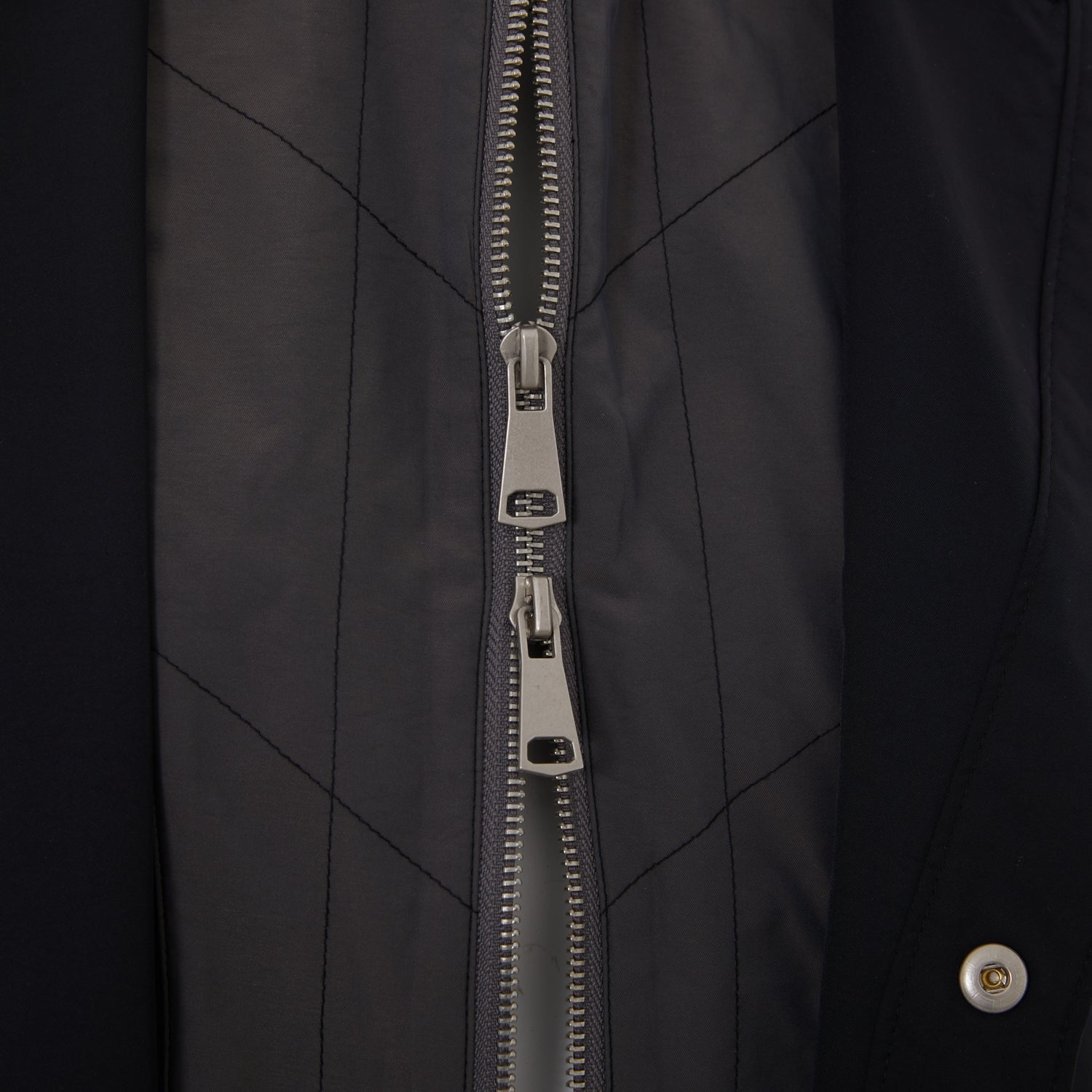 SPECIAL ORDER Super Groupies - Persona5 Royal - Joker Model Coat [JP]