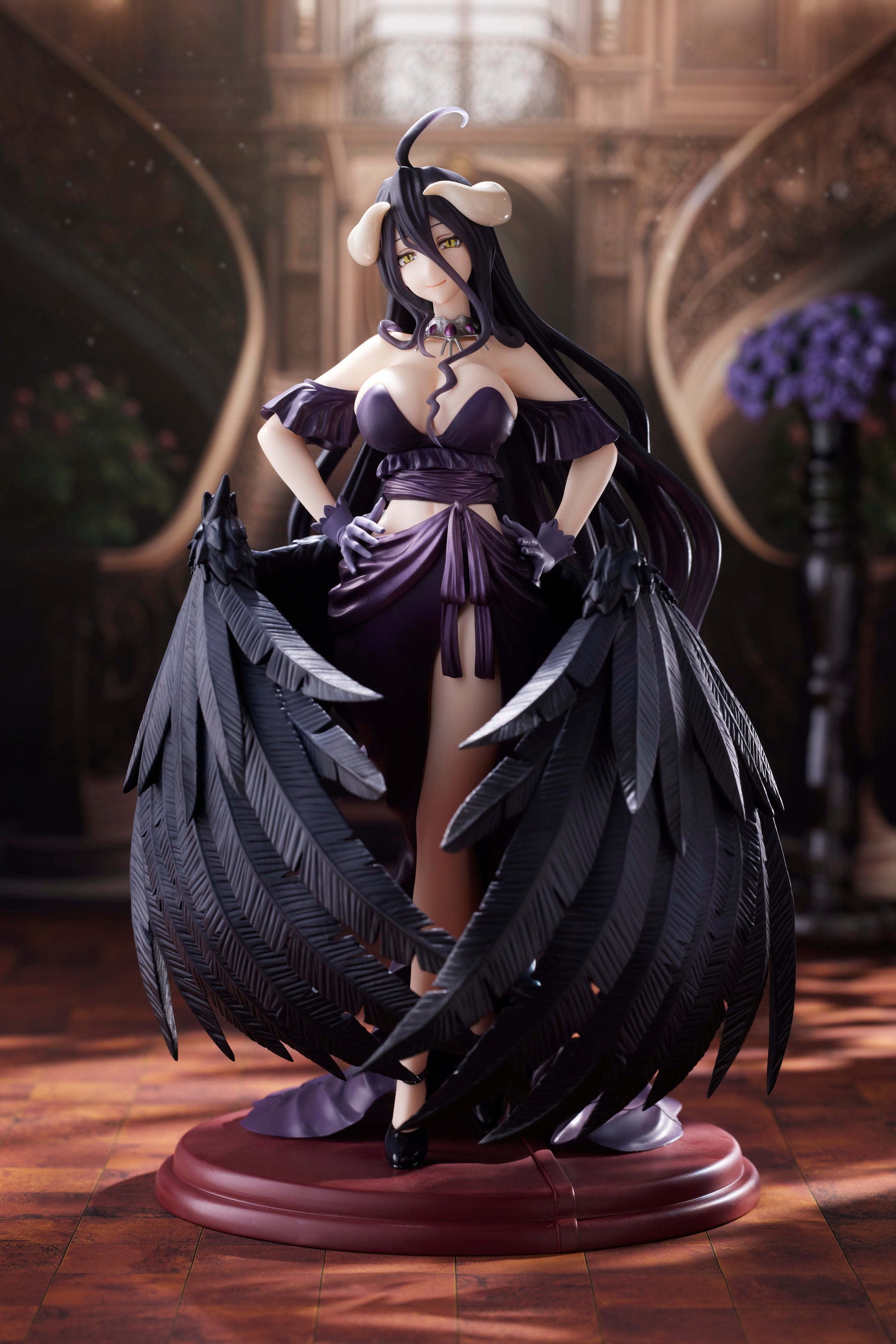 PRE-ORDER Overlord IV AMP+ Figure - Albedo: Black Dress Ver.