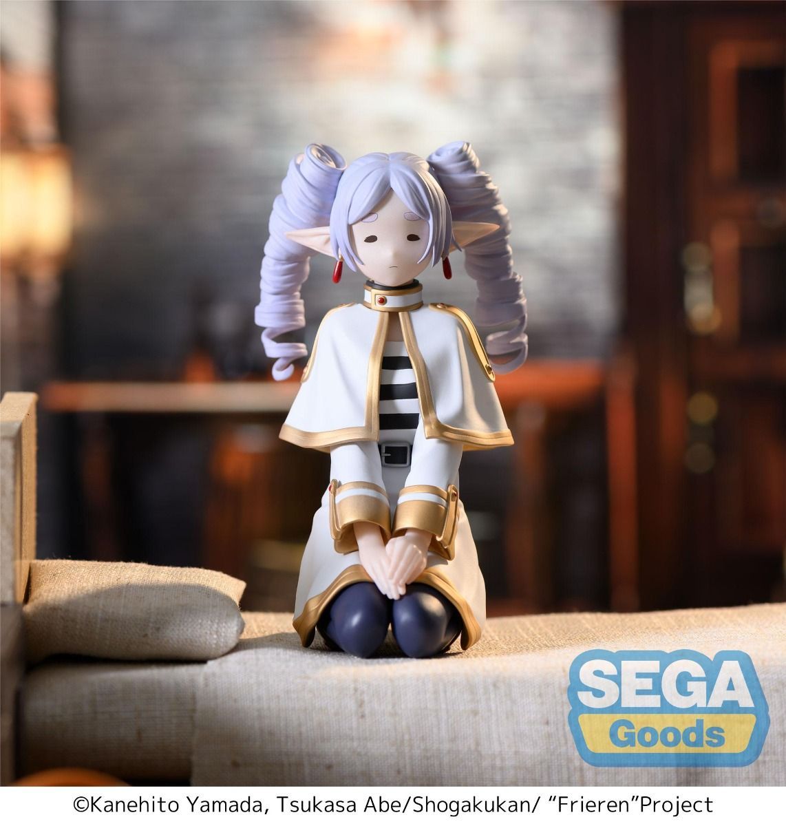 IN-STOCK SEGA - Frieren: Beyond Journey's End Premium Perching Figure - Frieren: I Have Ringlets Now