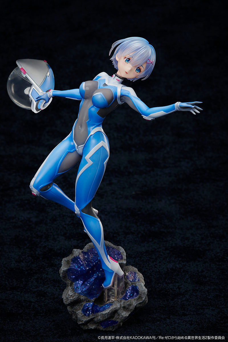 PRE-ORDER Design COCO - Re:ZERO -Starting Life in Another World - Rem: AxA SF Spacesuit Ver. 1/7