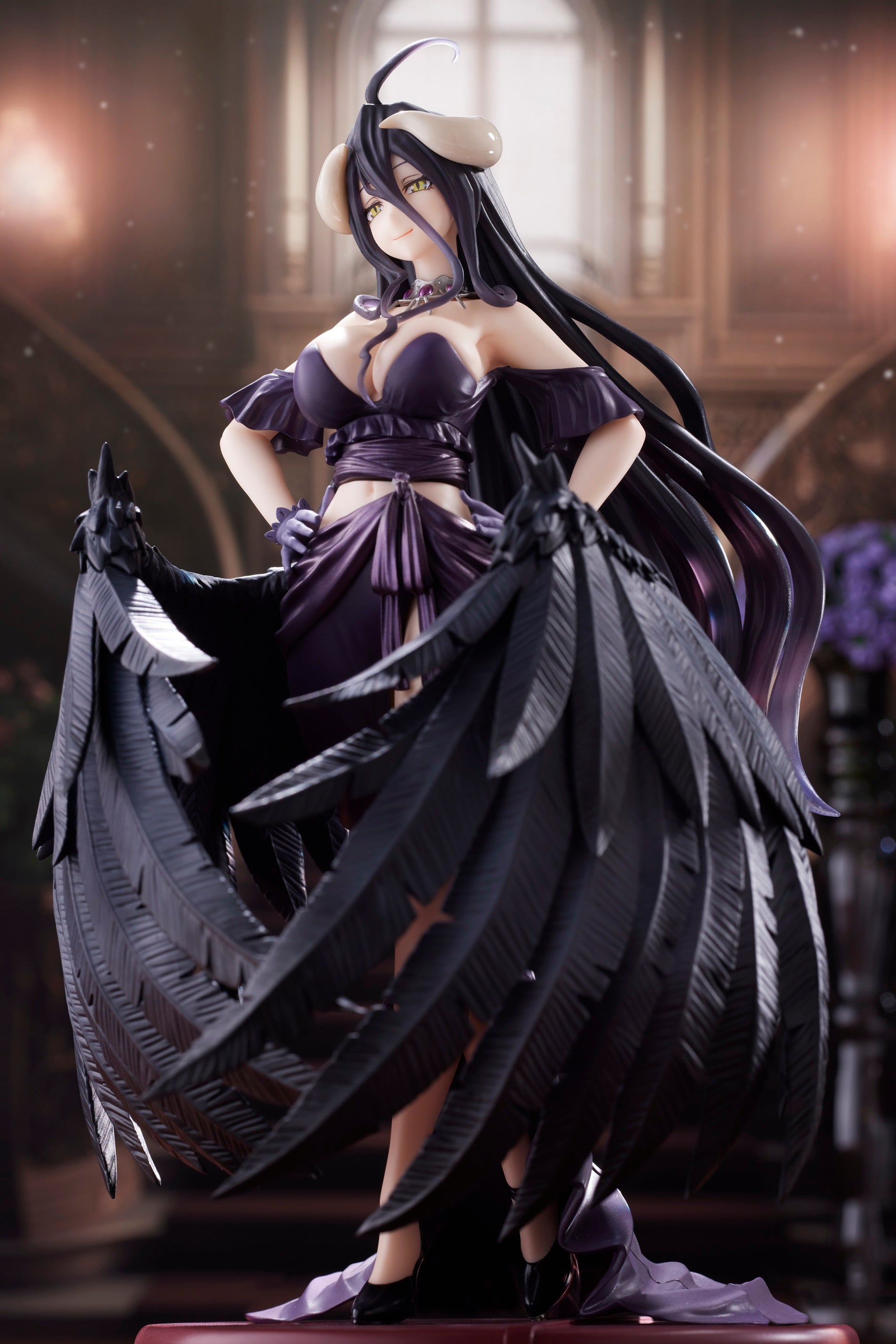 PRE-ORDER Overlord IV AMP+ Figure - Albedo: Black Dress Ver.