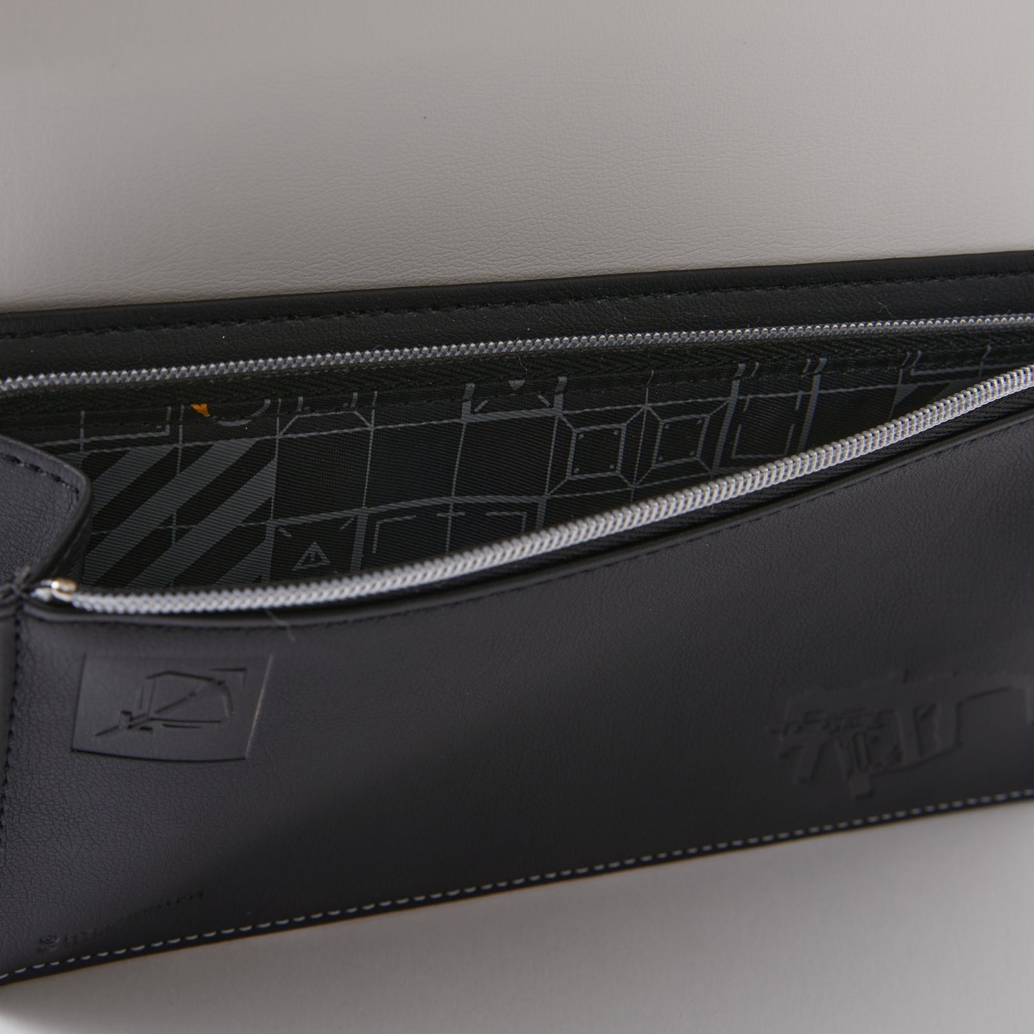 SPECIAL ORDER Super Groupies - Arknights - Exusai Model Long Wallet [JP]