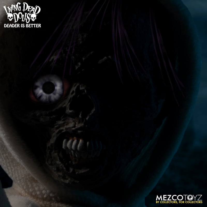 PRE-ORDER Living Dead Dolls - The Return of The Living Dead Dolls - Eggzorcist