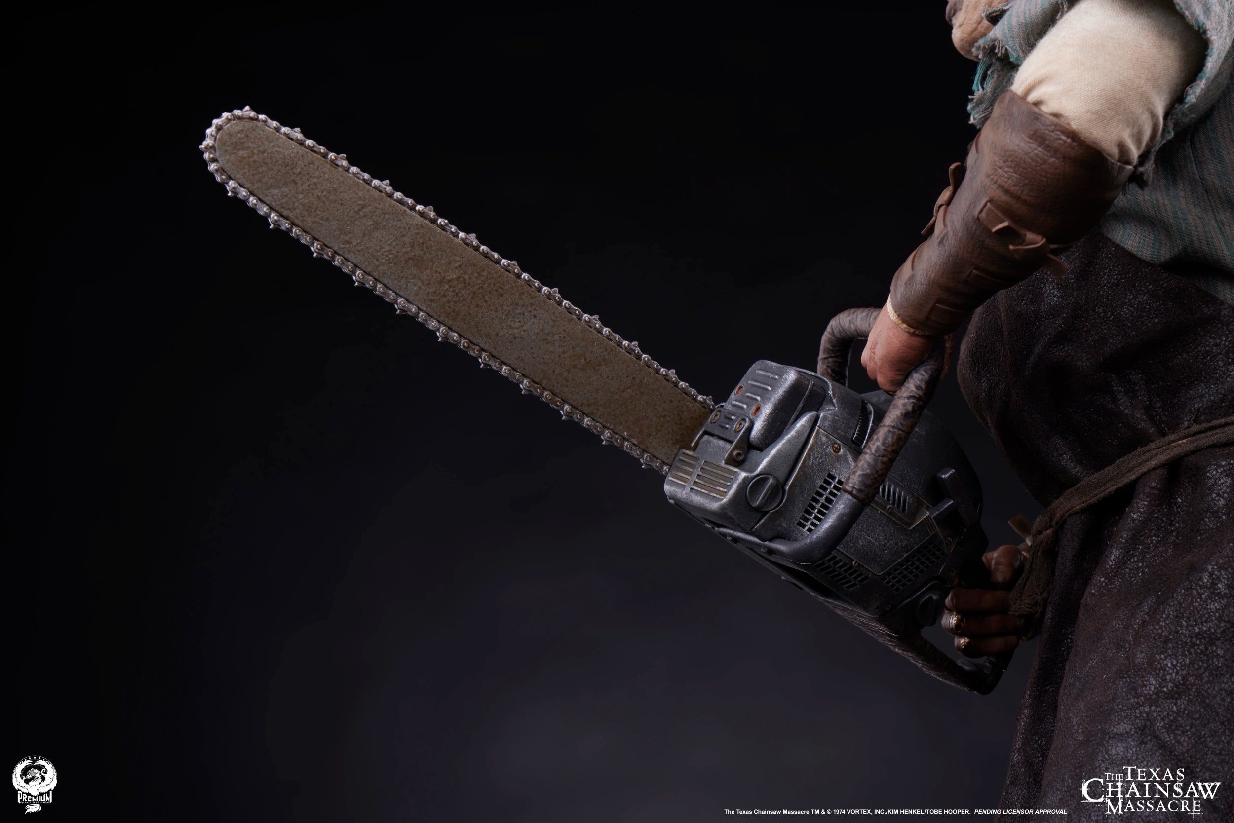 PRE-ORDER PCS- The Texas Chainsaw Massacre - Leatherface 1/4