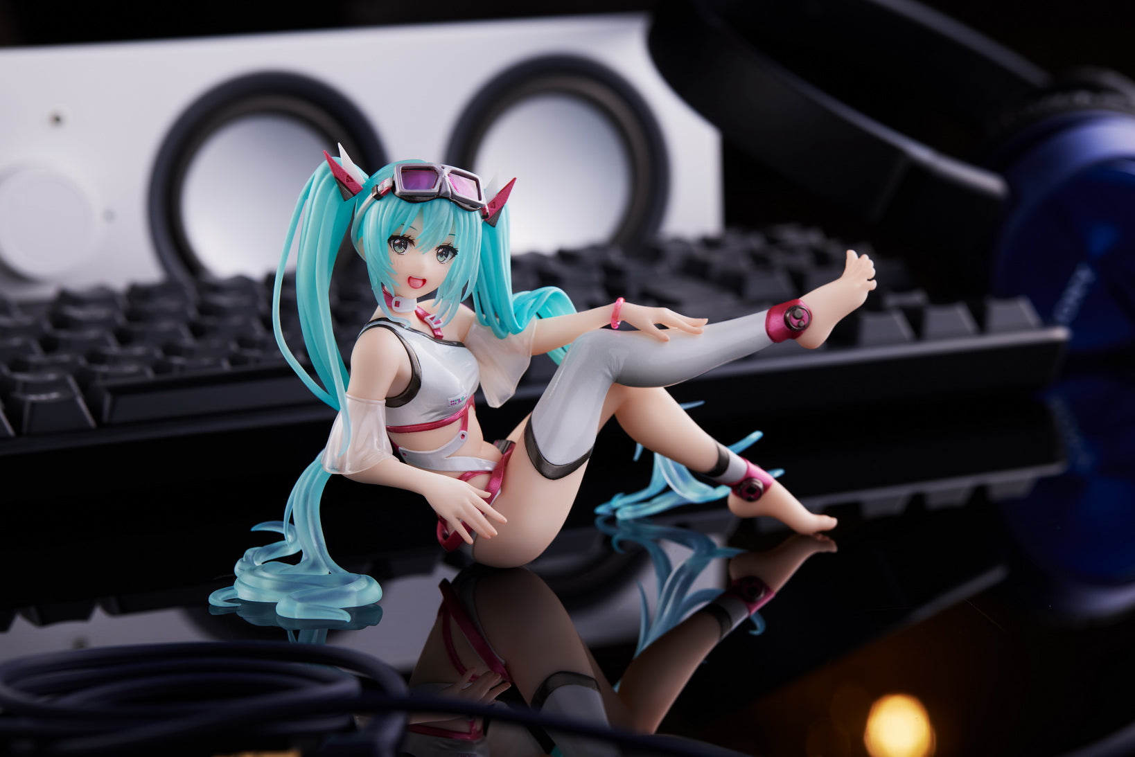 IN-STOCK Taito - Vocaloid Aqua Float Girls Figure - Hatsune Miku [June 2024 Release]