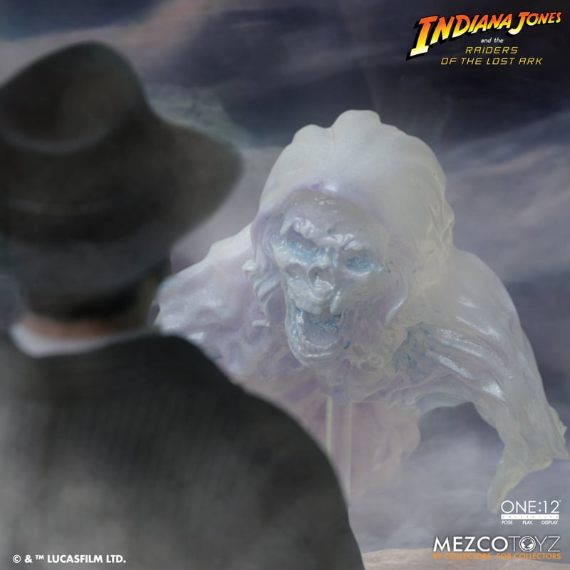 PRE-ORDER Mezco - One:12 Collective - Indiana Jones: Raiders of the Lost Ark - Major Toht and Ark of the Covenant Deluxe Boxed Set
