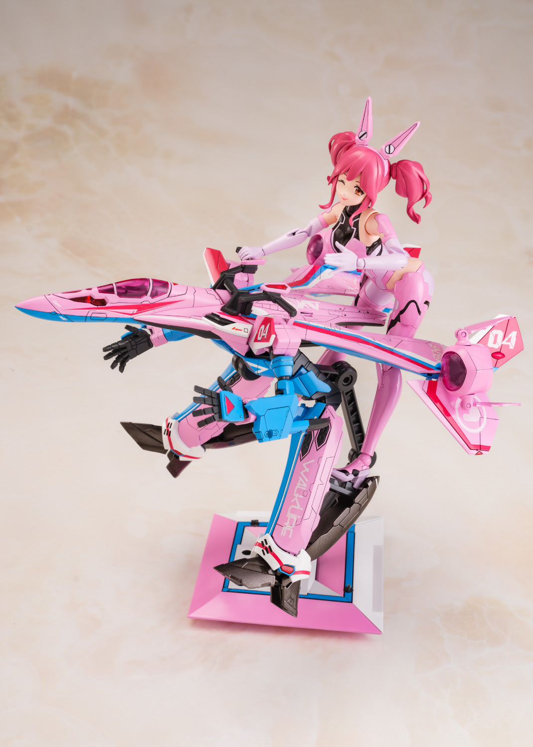 PRE-ORDER Aoshima - V.F.G. - Macross Delta - Makina Nakajima