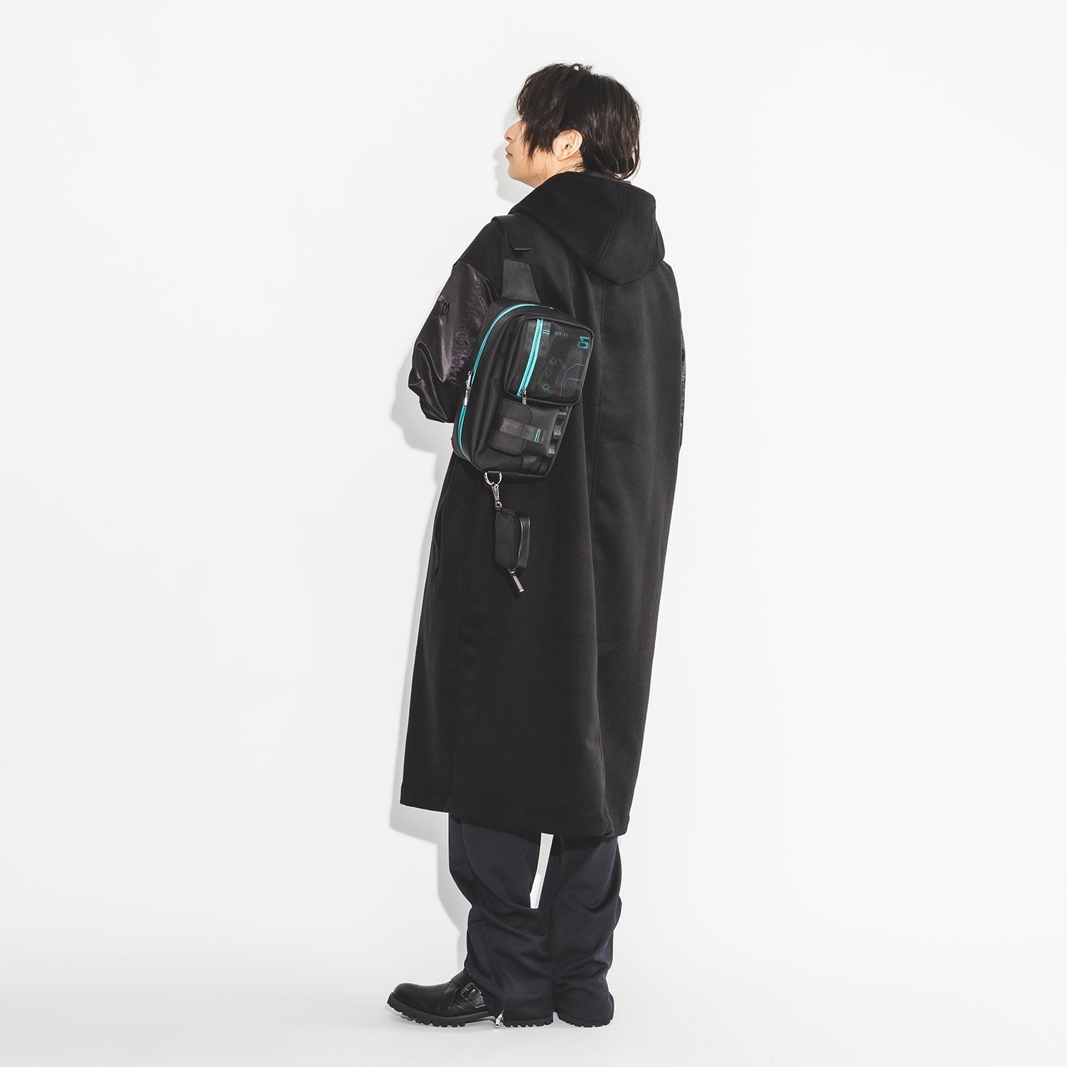 SPECIAL ORDER Super Groupies - Hatsune Miku Model Body Bag [JP]