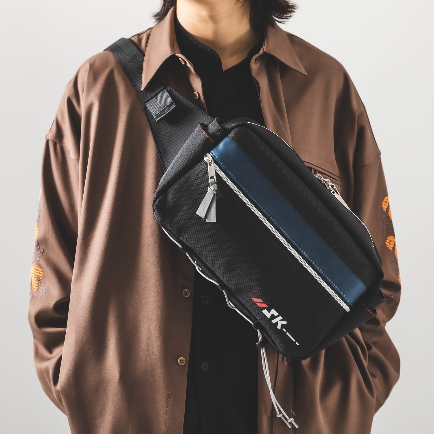 SPECIAL ORDER Super Groupies - Arknights - Skadi Model Body Bag [JP]