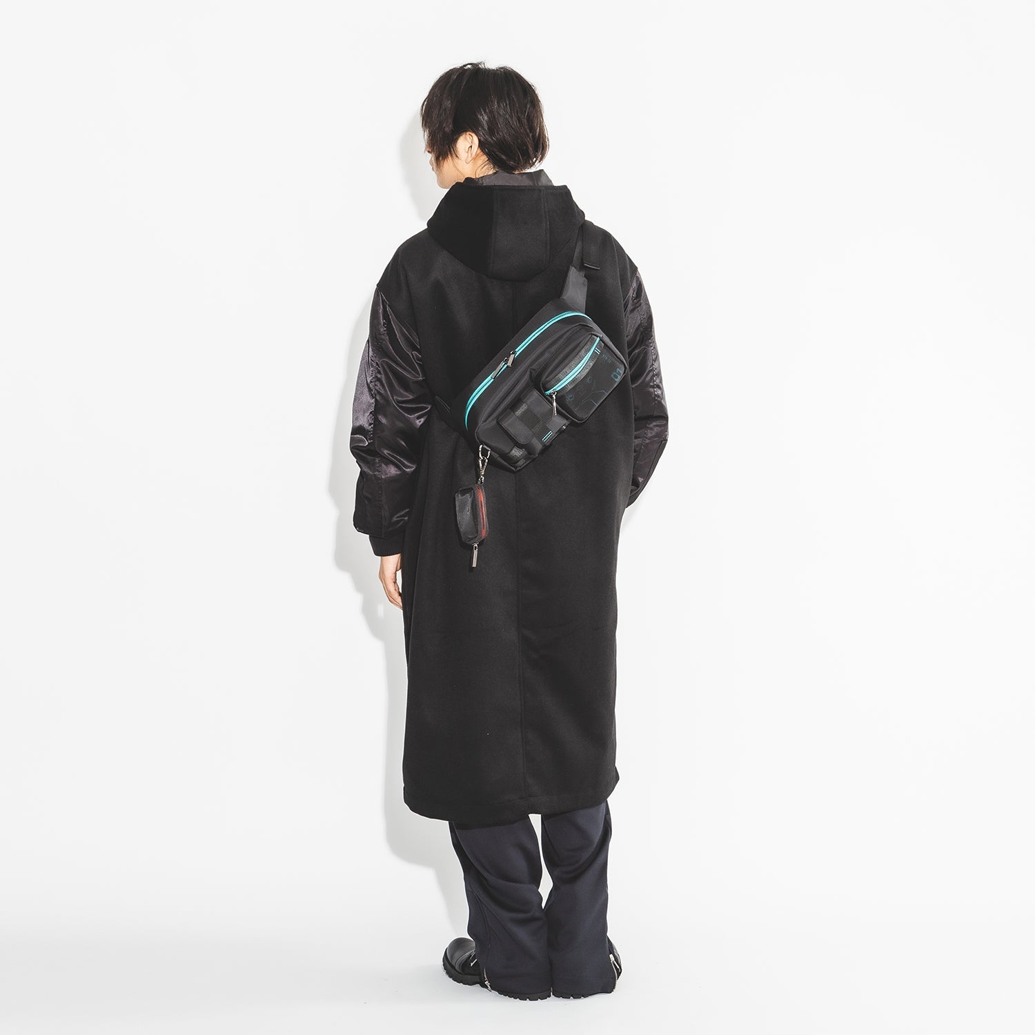 SPECIAL ORDER Super Groupies - Hatsune Miku Model Body Bag [JP]