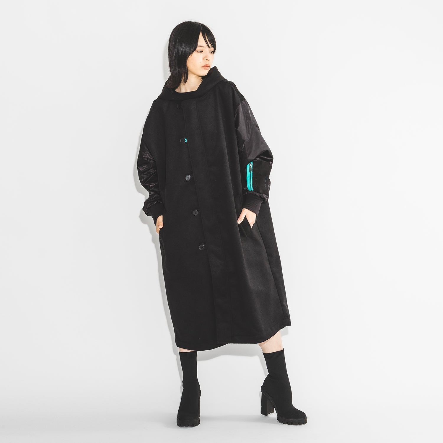 SPECIAL ORDER Super Groupies - Hatsune Miku Model Outerwear [JP]
