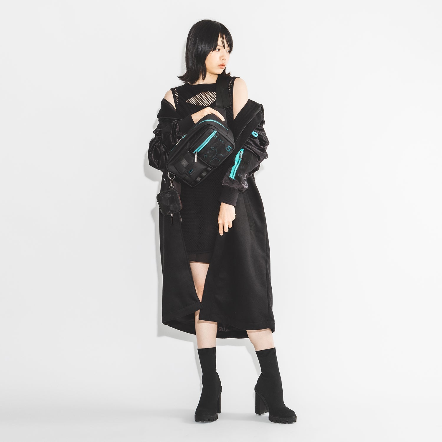 SPECIAL ORDER Super Groupies - Hatsune Miku Model Body Bag [JP]