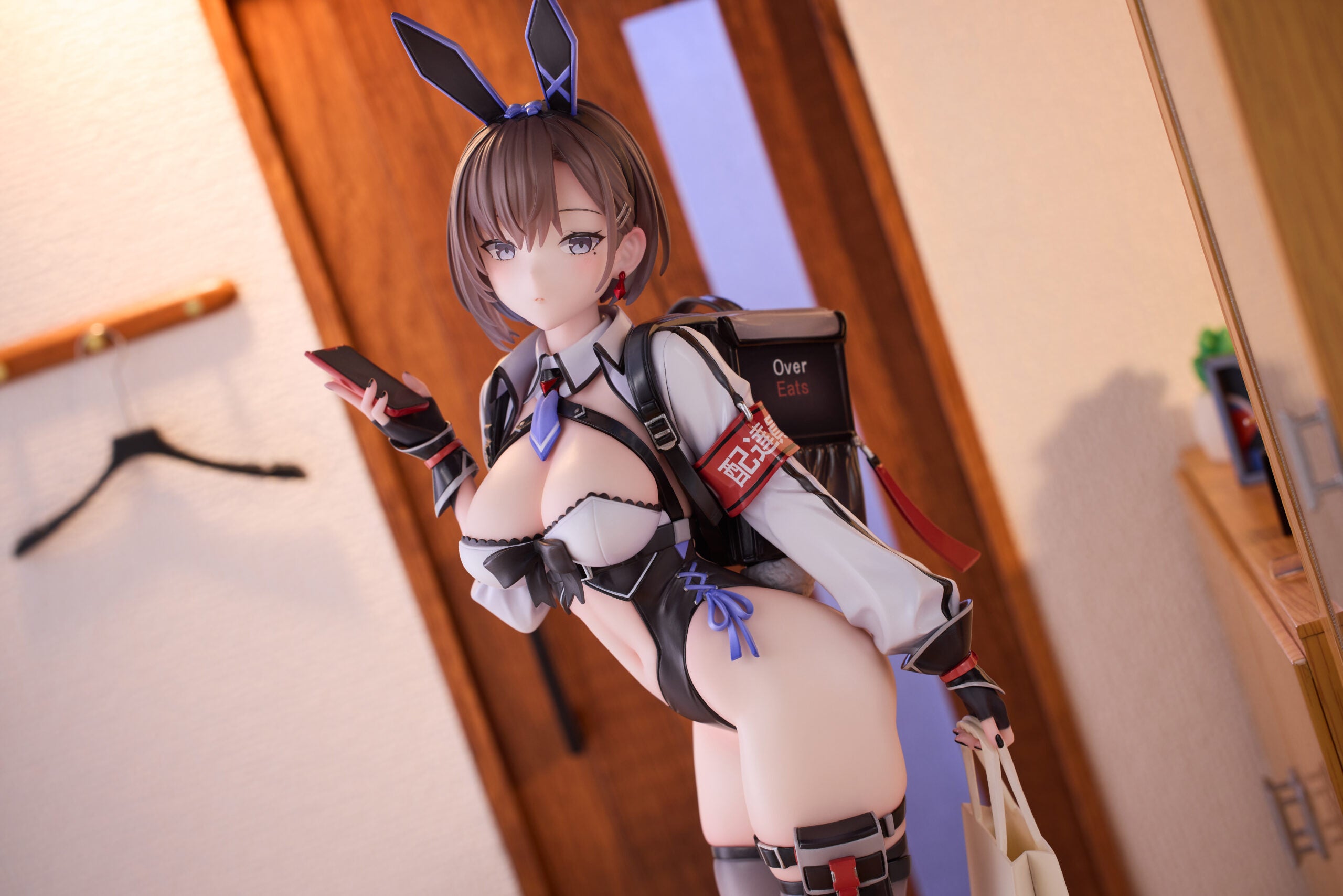 PRE-ORDER Rocket Boy - BeeDoshi Original Illustration - Delivery Bunny Girl Aoi 1/6