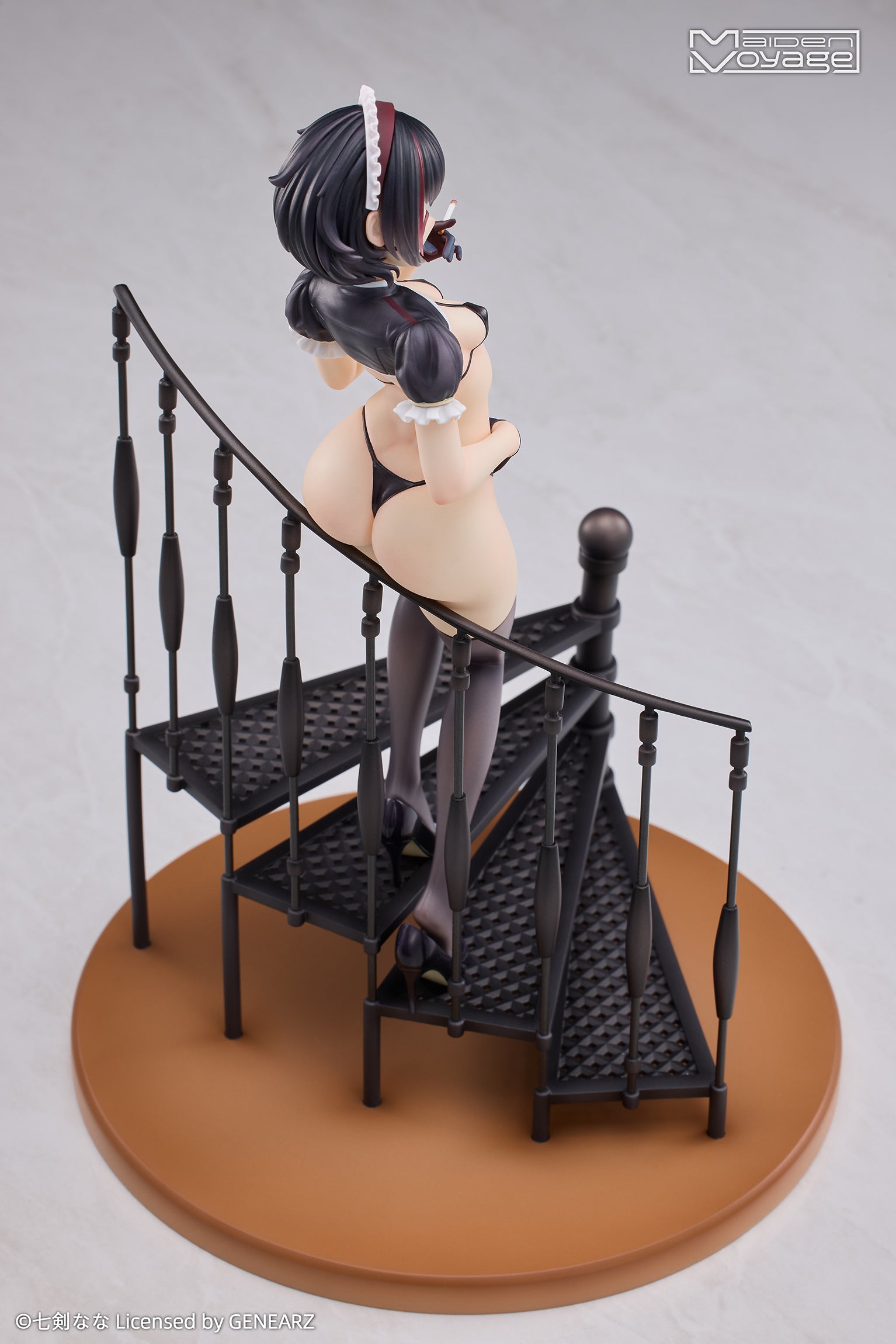 PRE-ORDER Bad Maid 1/7