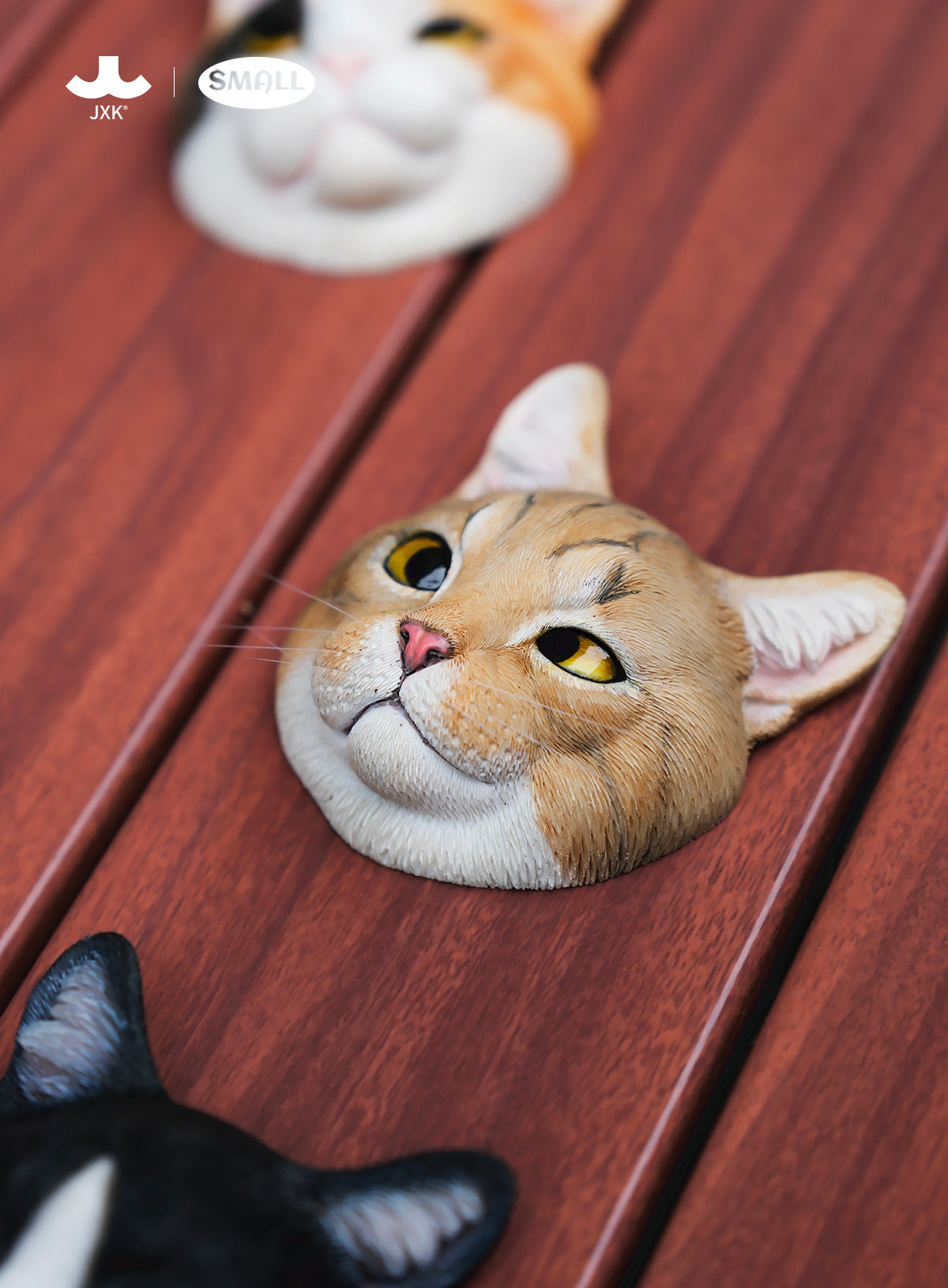 PRE-ORDER JXK - Small Cat Head Fridge Magnet