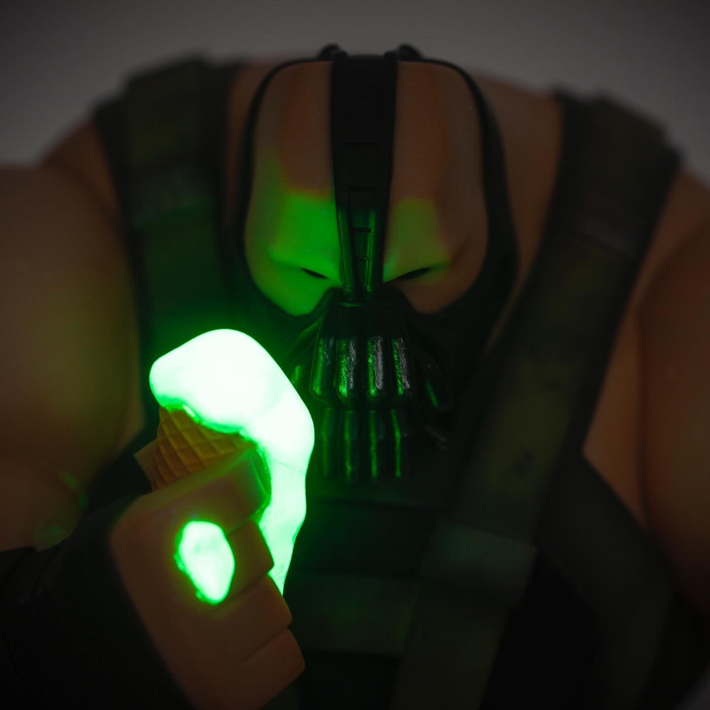 PRE-ORDER Fool's Paradise - THE LAST HIRE GID: Glow in the Dark