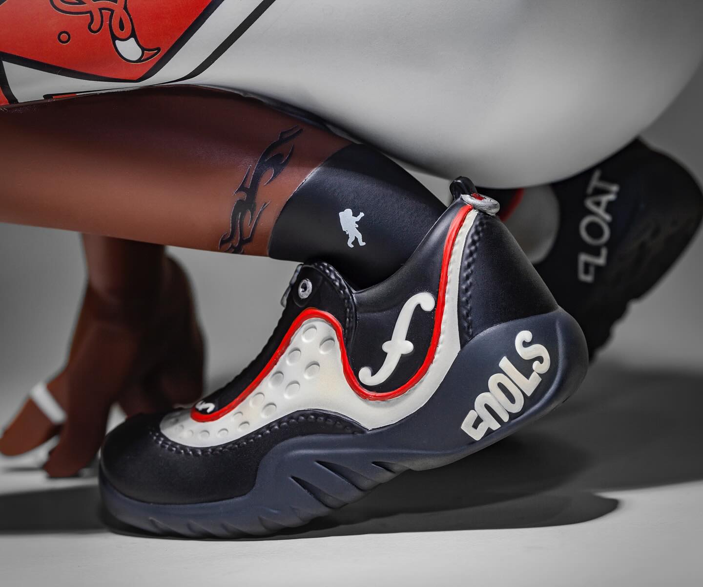 PRE-ORDER Fool's Paradise - XL THREE KING LEGENDARY SET: White Ver.