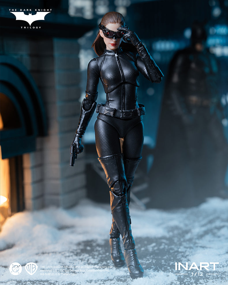 PRE-ORDER INART - Batman: The Dark Knight Rises - Catwoman 1/12