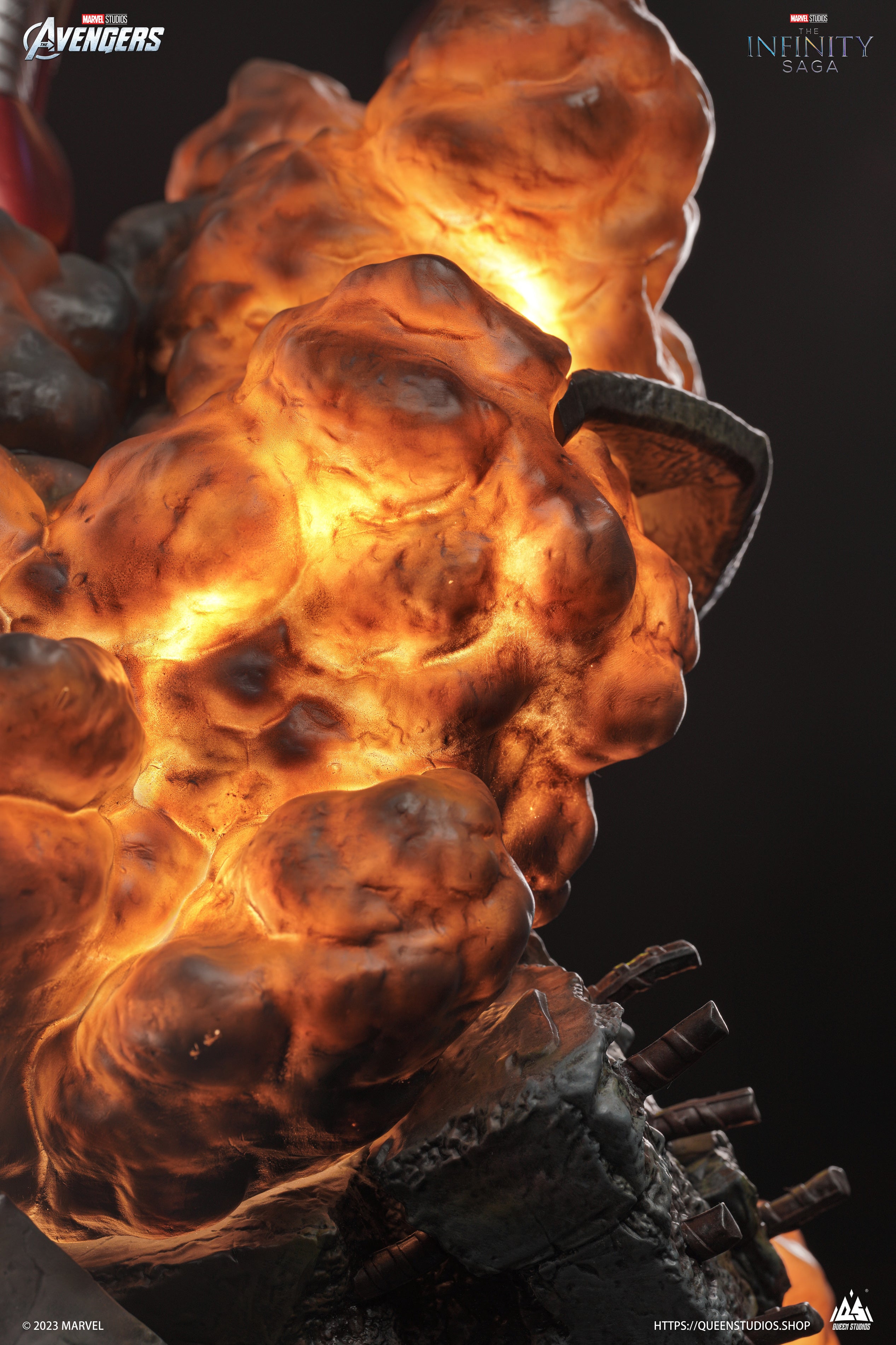 PRE-ORDER Queen Studios - The Avengers - Iron Man Mark 7: Battle Damaged 1/3