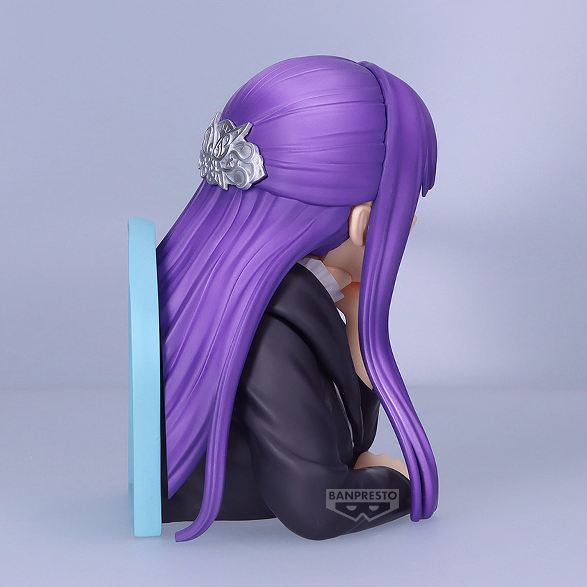 PRE-ORDER Banpresto - Frieren: Beyond Journey's End Cheek-resting Bust Figure - Fern