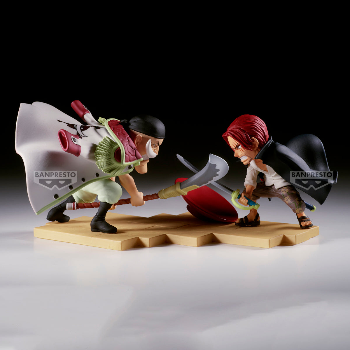 PRE-ORDER Banpresto - One Piece World Collectable Figure Log Stories - Edward Newgate VS Shanks