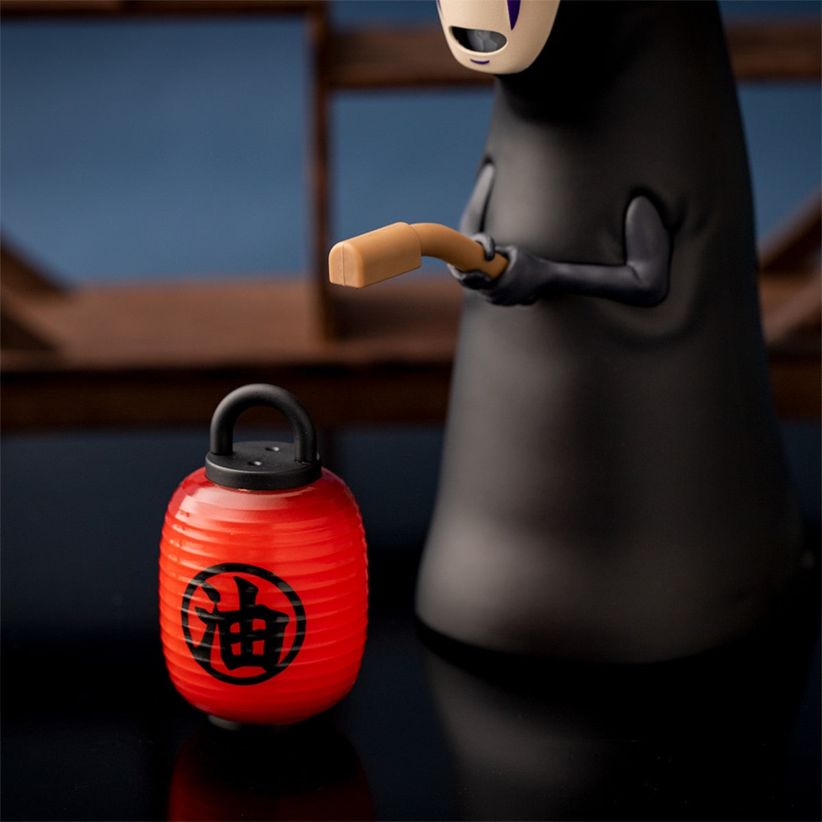 SPECIAL ORDER Benelic Co. Ltd - Studio Ghibli - Spirited Away - No Face Lantern Sensor Light [JP]