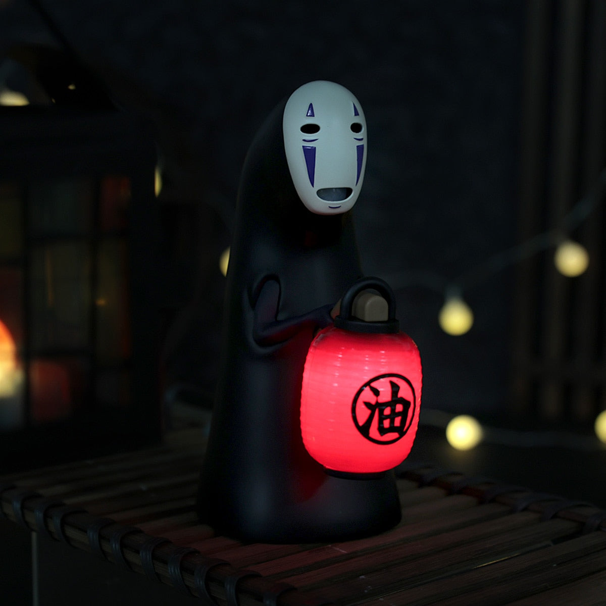 SPECIAL ORDER Benelic Co. Ltd - Studio Ghibli - Spirited Away - No Face Lantern Sensor Light [JP]