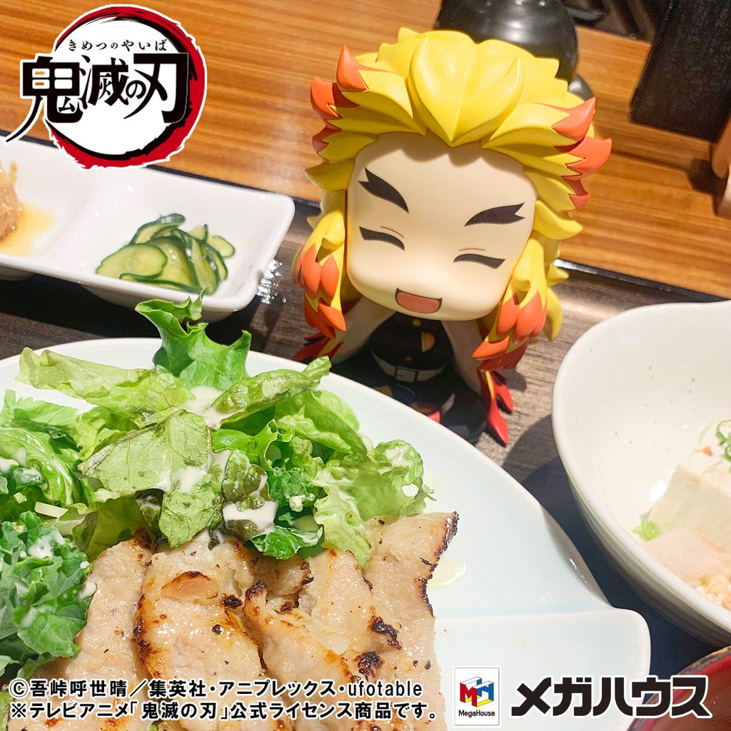 PRE-ORDER MegaHouse - Look Up - Demon Slayer: Kimetsu no Yaiba - Kyojuro Rengoku: Smile Face Ver. [July 2026]