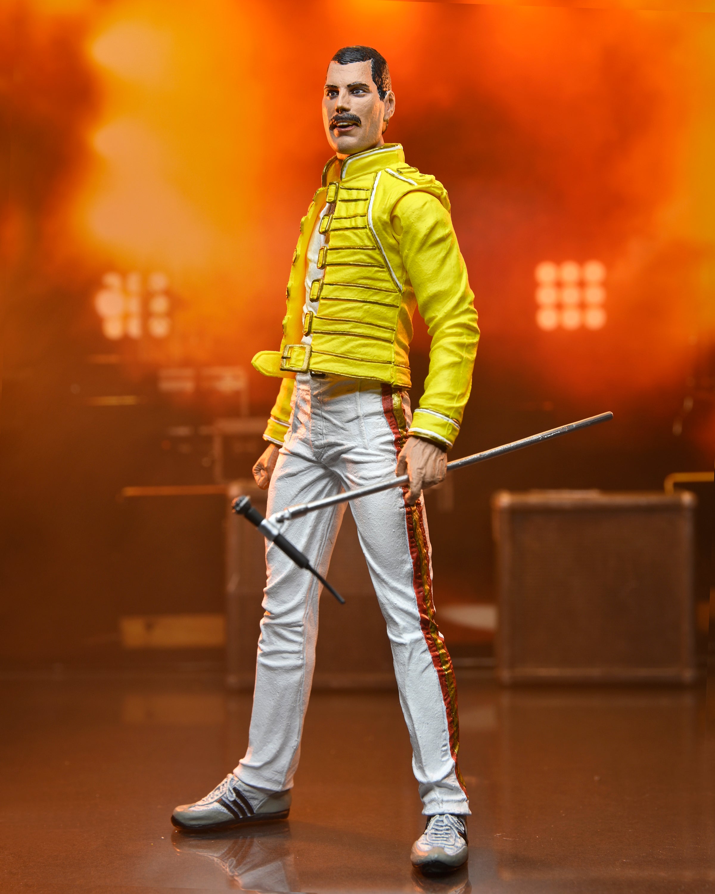 PRE-ORDER 7-inch Action Figure - Freddie Mercury - Freddie Mercury: Yellow Jacket Ver.