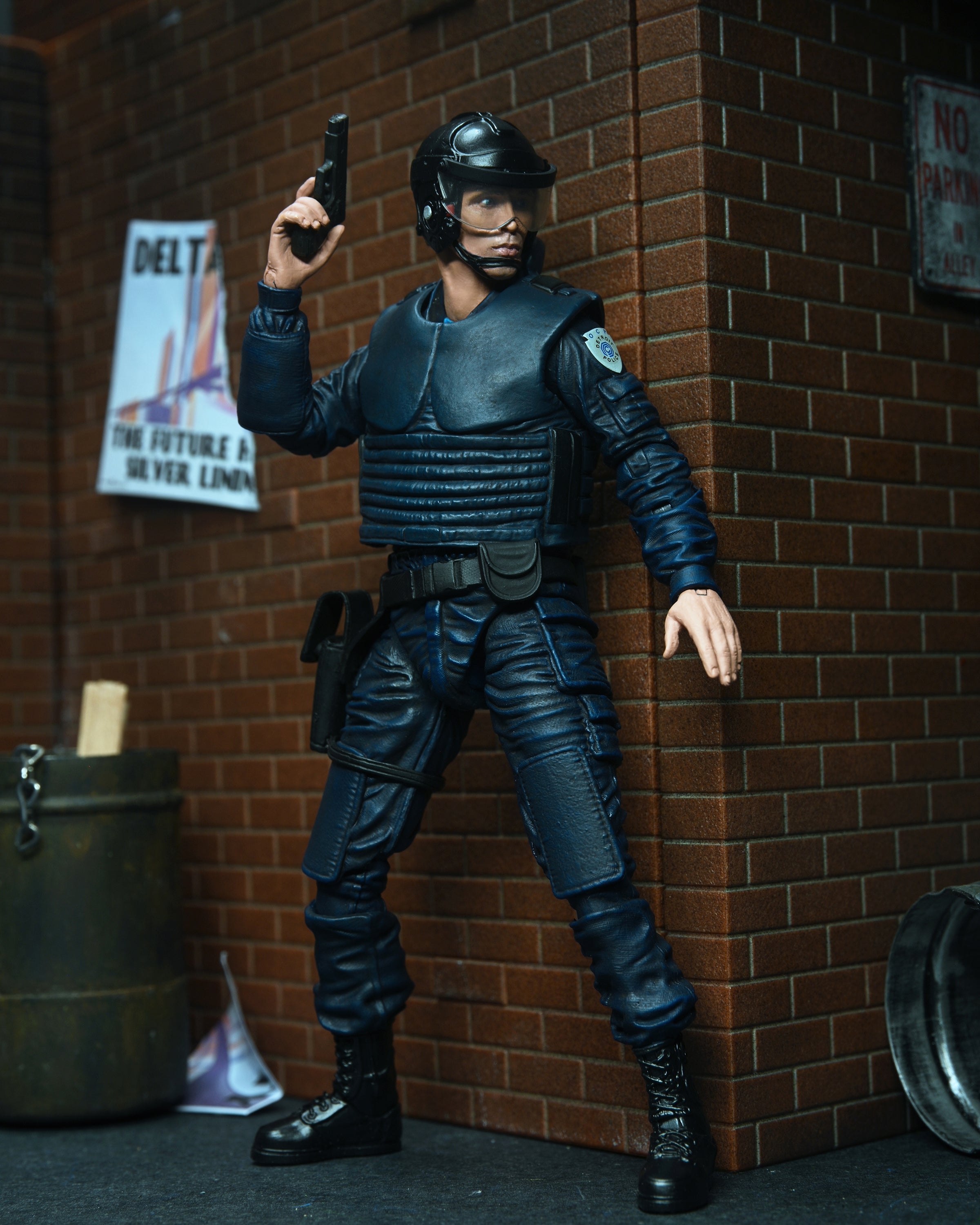 PRE-ORDER NECA - 7-inch Action Figure - Robocop - Ultimate Alex Murphy: OCP Uniform