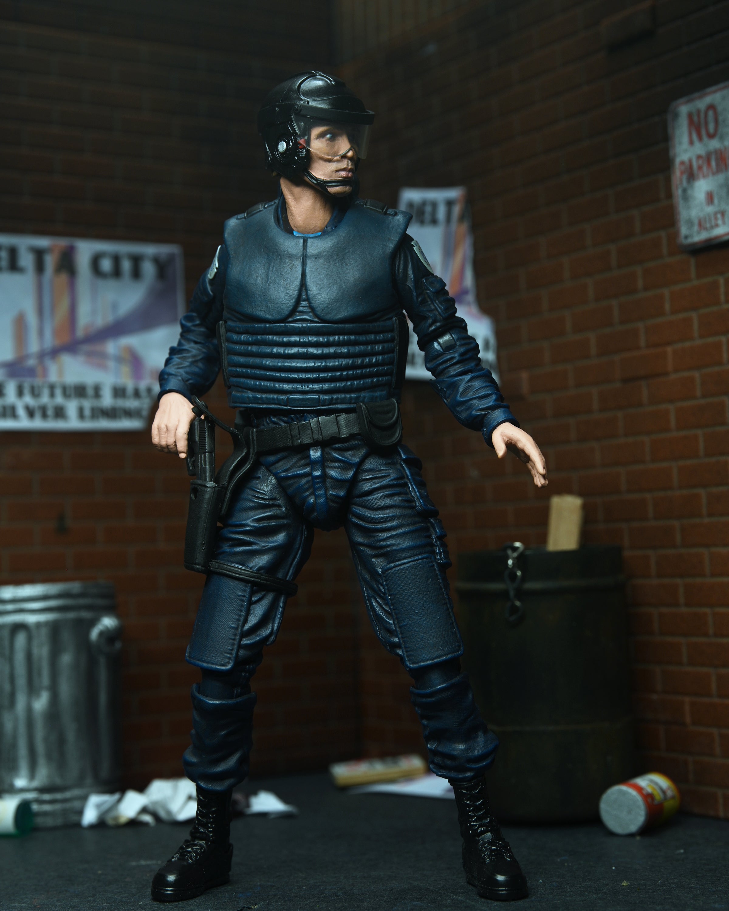 PRE-ORDER NECA - 7-inch Action Figure - Robocop - Ultimate Alex Murphy: OCP Uniform