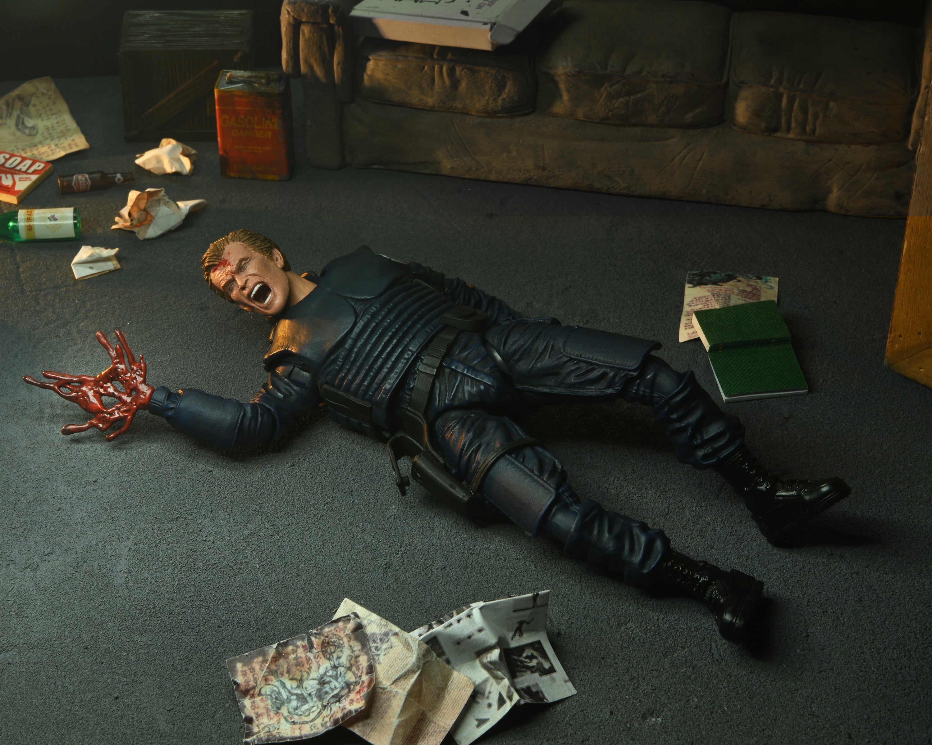 PRE-ORDER NECA - 7-inch Action Figure - Robocop - Ultimate Alex Murphy: OCP Uniform