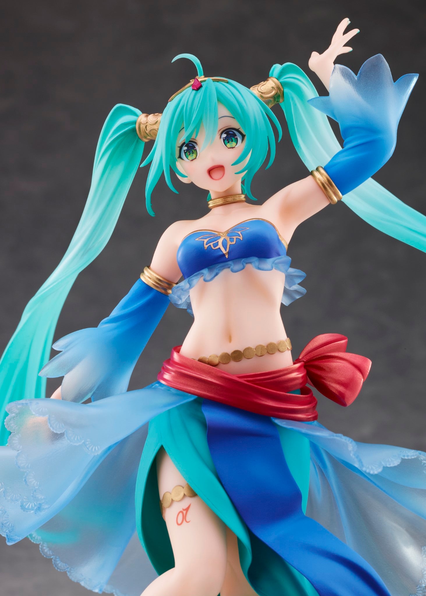PRE-ORDER Taito - Vocaloid AMP+ Figure - Hatsune Miku: Princess: Arabian Ver.