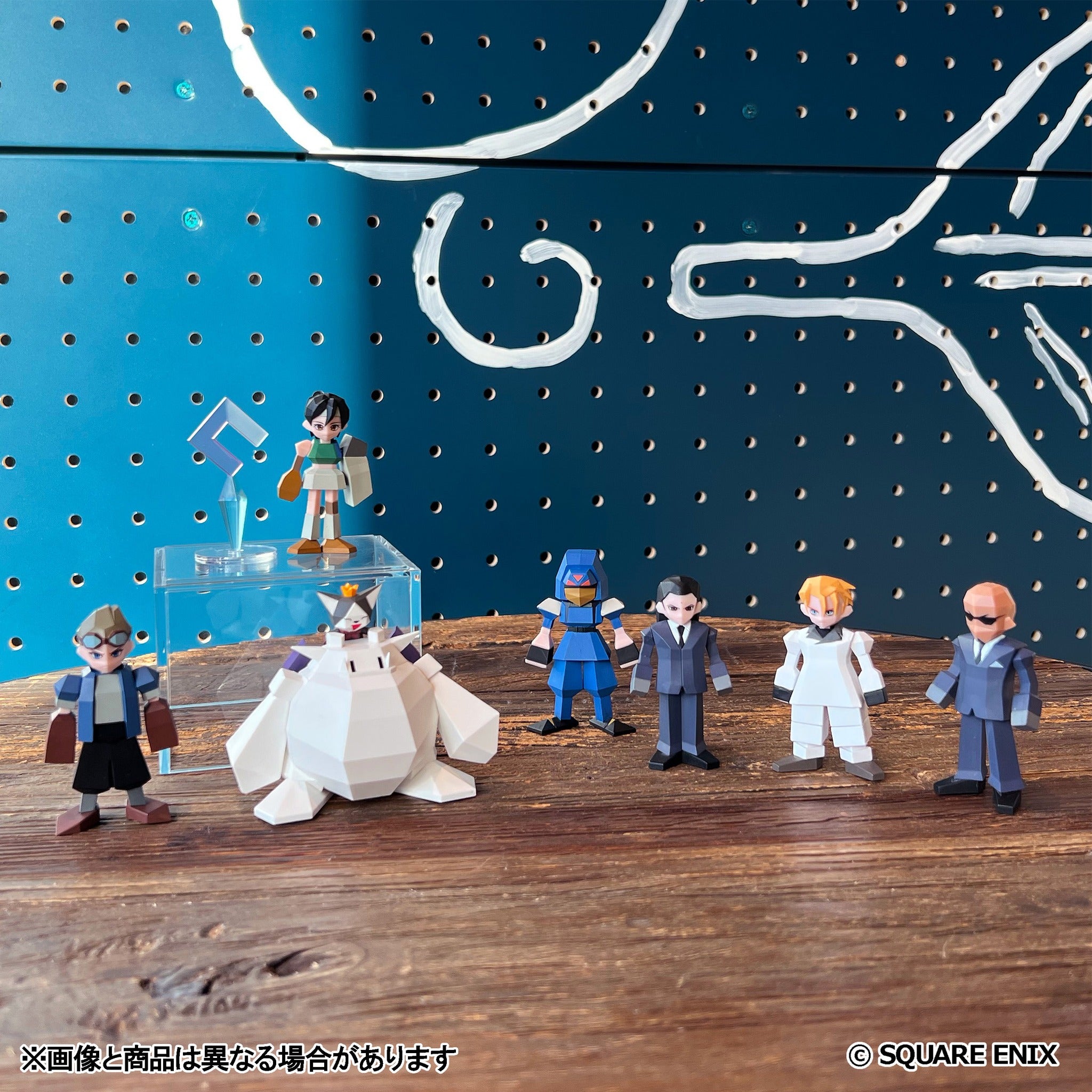 PRE-ORDER Square Enix - FINAL FANTASY VII Polygon Figure Vol. 2 [Box of 8]