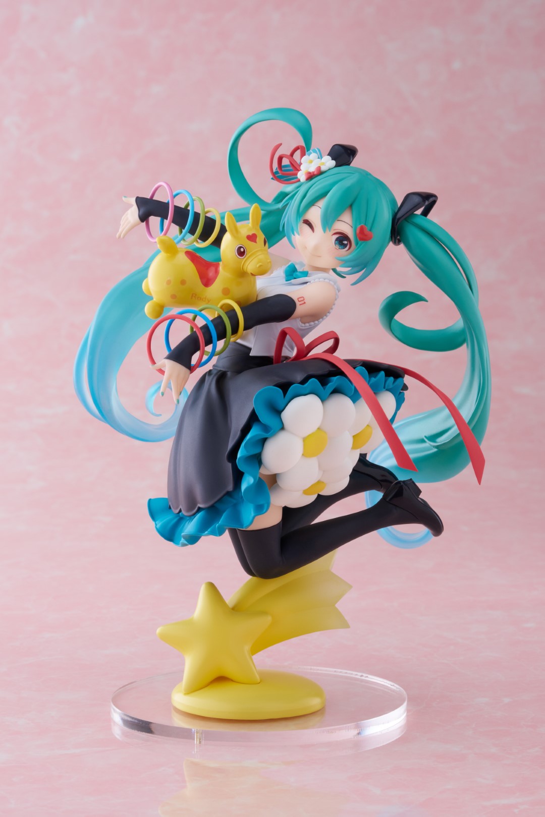 PRE-ORDER Taito - Hatsune Miku x Rody Artist MasterPiece Figure - Hatsune Miku: 39 (Thank You) Ver.
