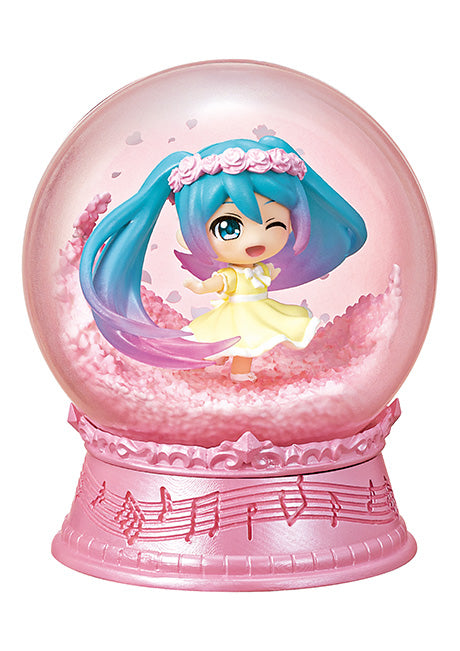 PRE-ORDER RE-MENT- Hatsune Miku - Scenery Dome [Box of 4]