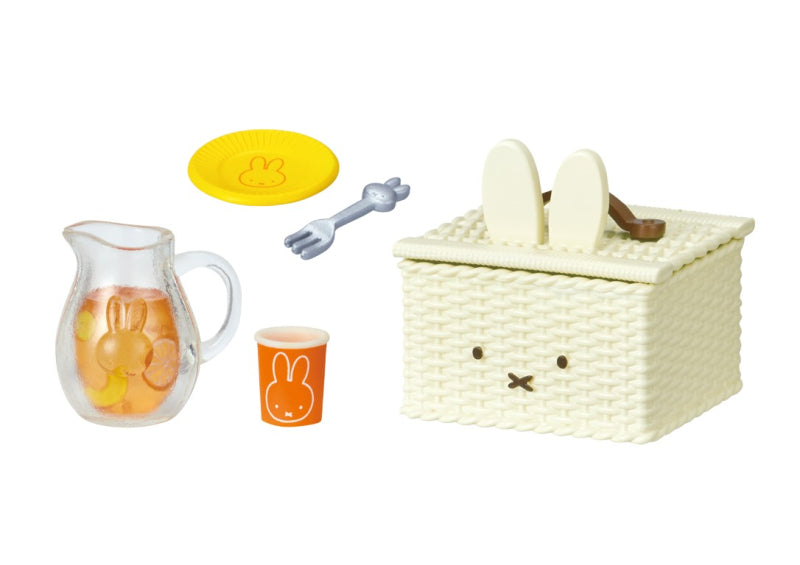 PRE-ORDER RE-MENT - Miffy - Picnic with Miffy [Box of 6]