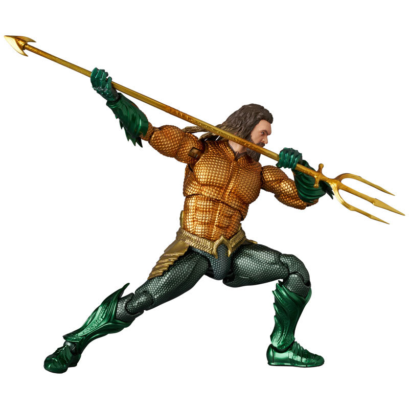 PRE-ORDER Medicom Toy - MAFEX No.267 - AQUAMAN AND THE LOST KINGDOM - AQUAMAN (GOLD & GREEN SUIT)