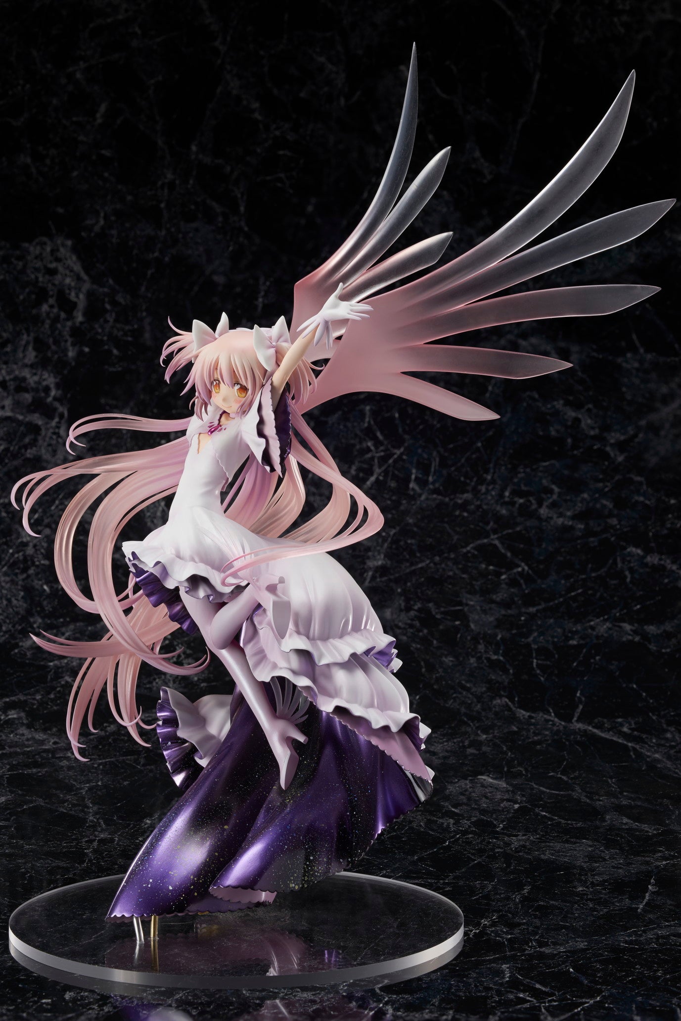 PRE-ORDER Aniplex - Puella Magi Madoka Magica - Ultimate Madoka 1/8 [2nd Release] [EXCLUSIVE]