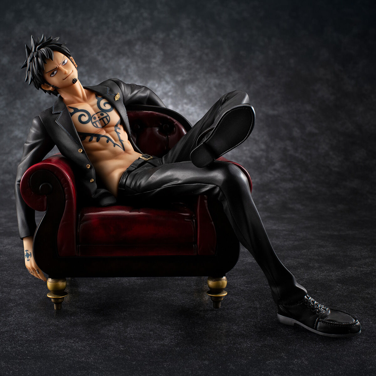 PRE-ORDER MegaHouse - Portrait.Of.Pirates: S.O.C - One Piece - Trafalgar Law: Ver.R 1/8 [EXCLUSIVE]