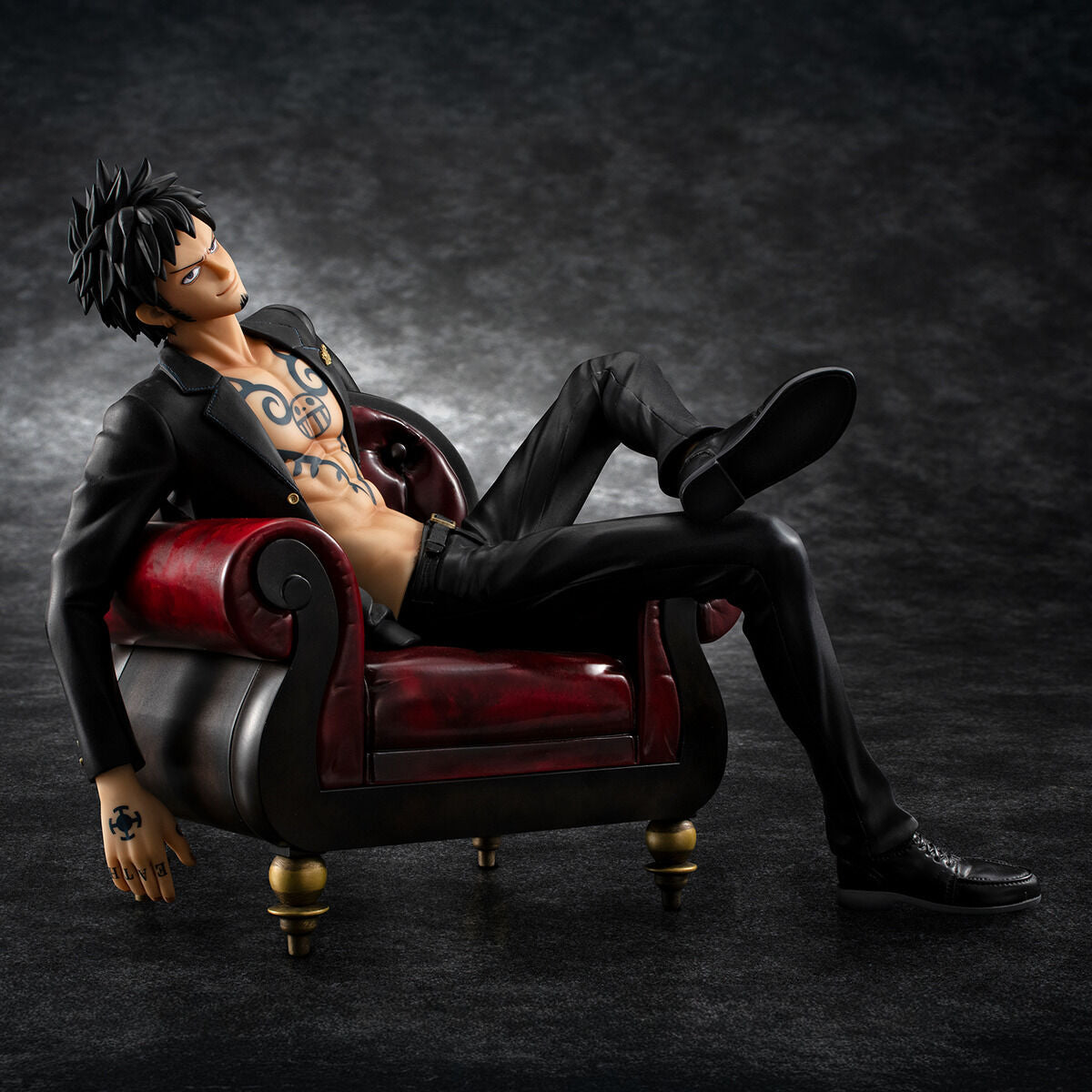 PRE-ORDER MegaHouse - Portrait.Of.Pirates: S.O.C - One Piece - Trafalgar Law: Ver.R 1/8 [EXCLUSIVE]