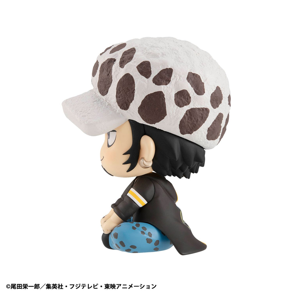 PRE-ORDER MegaHouse - Look Up - One Piece - Trafalgar Law [3rd Release]