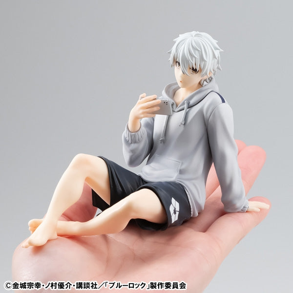 PRE-ORDER MegaHouse - G.E.M. Series - BLUELOCK Palm-size - Nagi Seishiro: Repaint Ver.