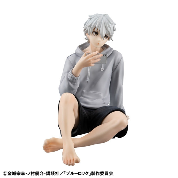 PRE-ORDER MegaHouse - G.E.M. Series - BLUELOCK Palm-size - Nagi Seishiro: Repaint Ver.