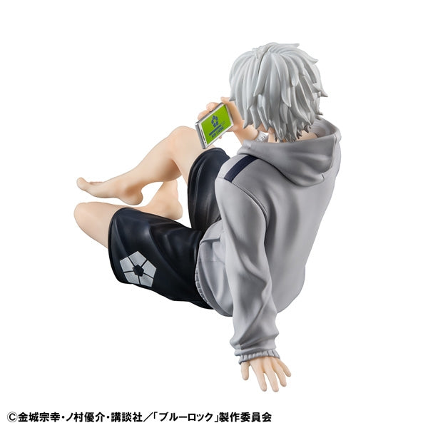 PRE-ORDER MegaHouse - G.E.M. Series - BLUELOCK Palm-size - Nagi Seishiro: Repaint Ver.