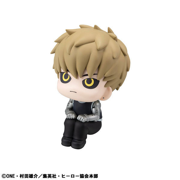 PRE-ORDER MegaHouse - Look Up - One-Punch Man - Genos